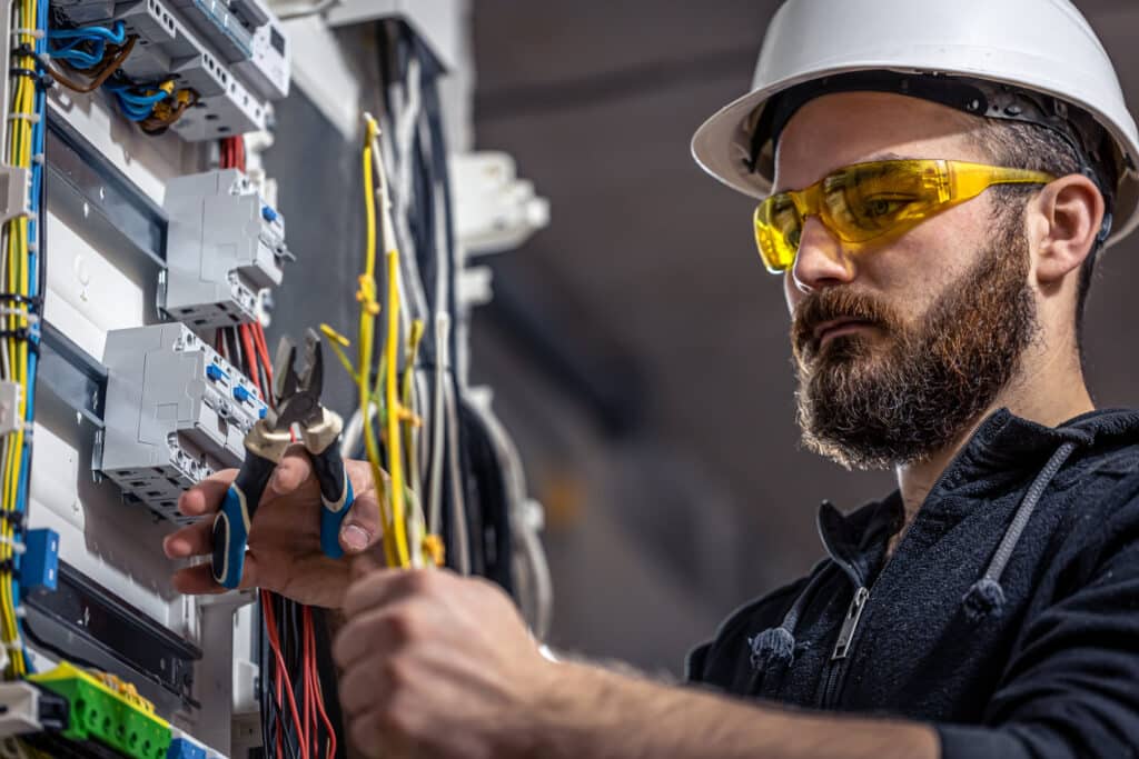 Die perfekte Webseite für Elektriker – Erfolgreich online Kunden gewinnen